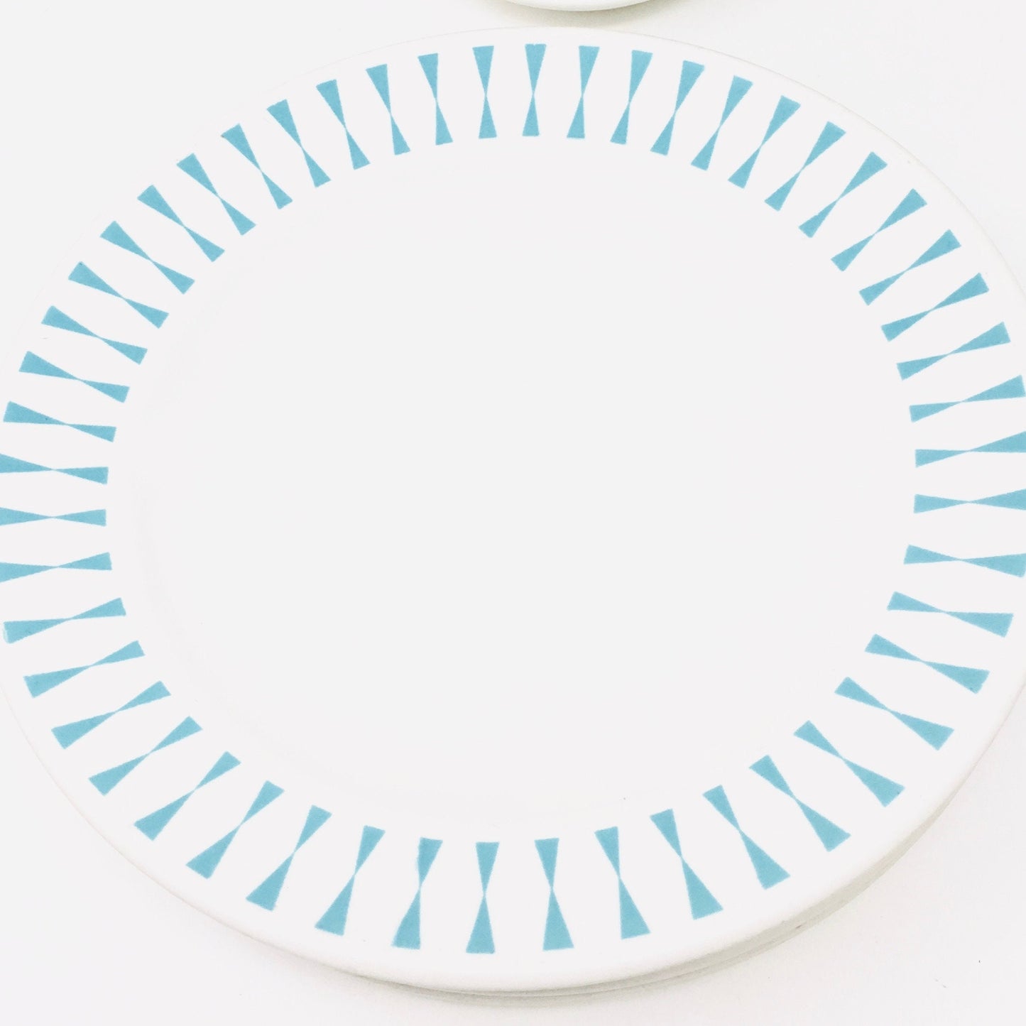 Homer Laughlin, Large Dinner Plate, Turquoise Bow Tie, Restaurant Ware,  HLC Best China, 1965