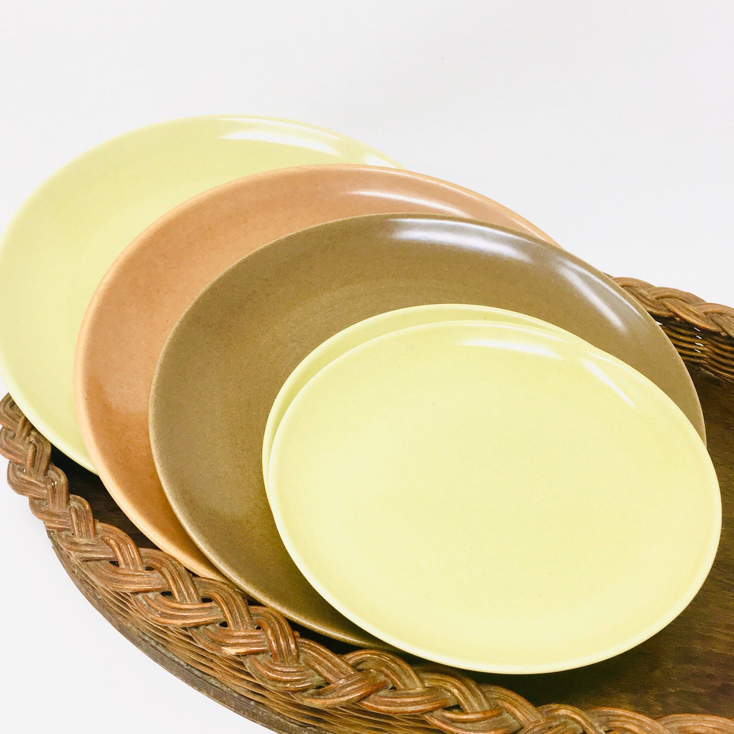 Russel Wright, Dinner Plate, Ripe Apricot, Casual China, Iroquois China, 1950s